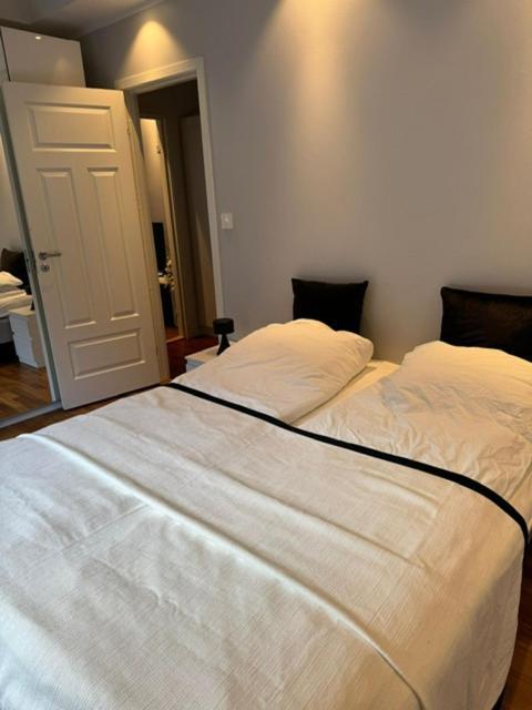 Eiganesveien 1 Apartment Ставангер Екстериор снимка
